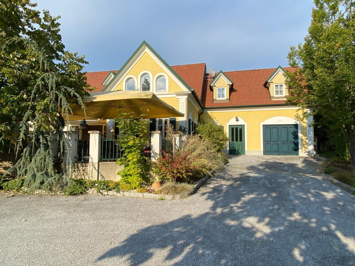 Landcafe Auszeit Hotel Albersdorf Kültér fotó