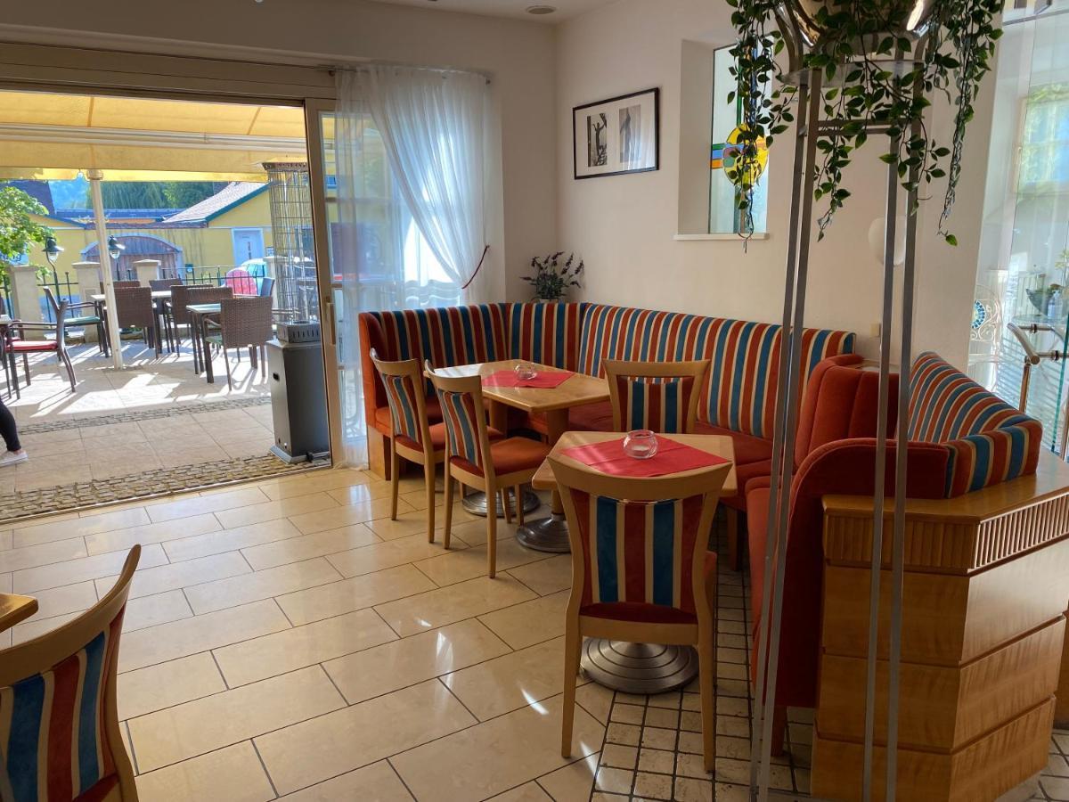 Landcafe Auszeit Hotel Albersdorf Kültér fotó