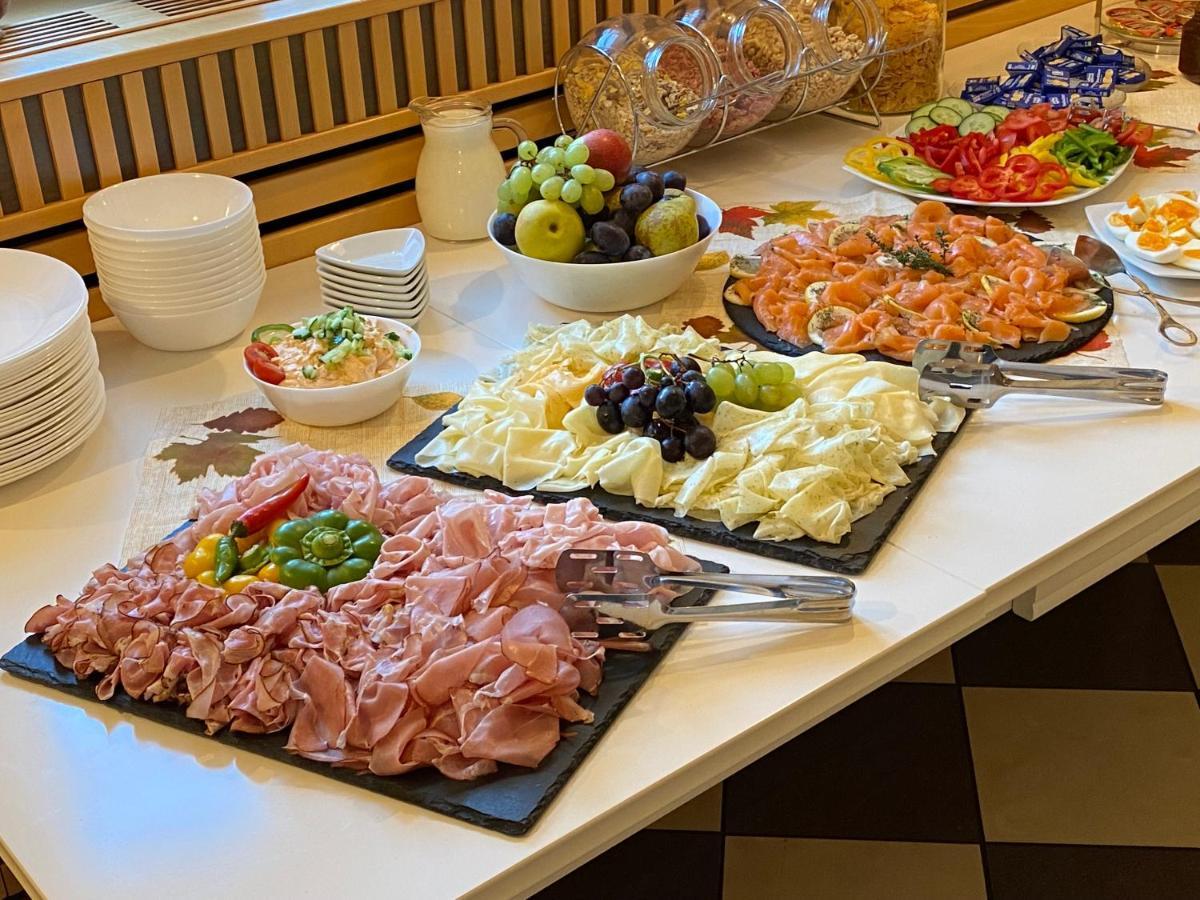 Landcafe Auszeit Hotel Albersdorf Kültér fotó